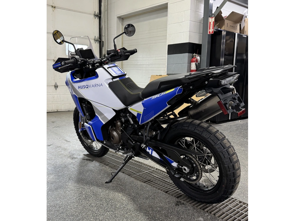 Husqvarna Norden 901 2025 alt