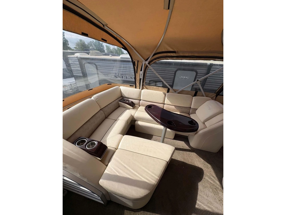 None Bennington Marine Bennington alt