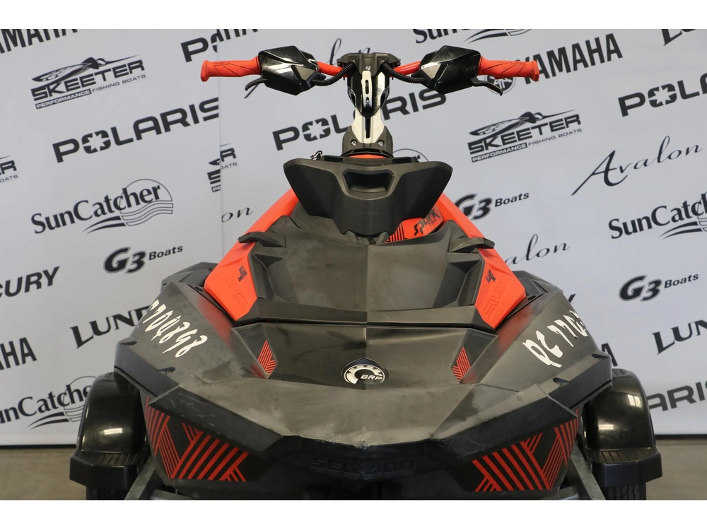 Sea-doo Spark Trixx 3up 2021 alt