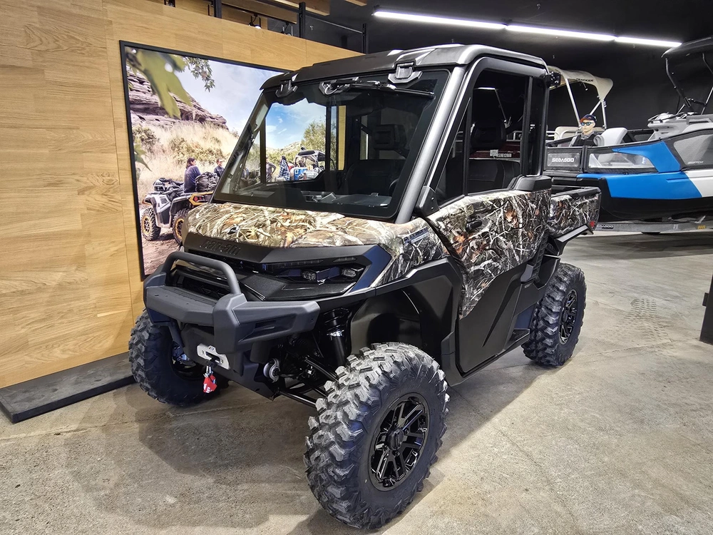 2026 Brp Defender Limited Cab Hd11 alt