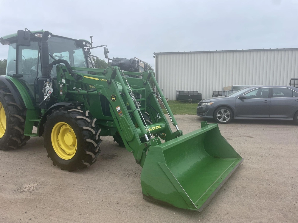 John Deere 5115m 2022 alt
