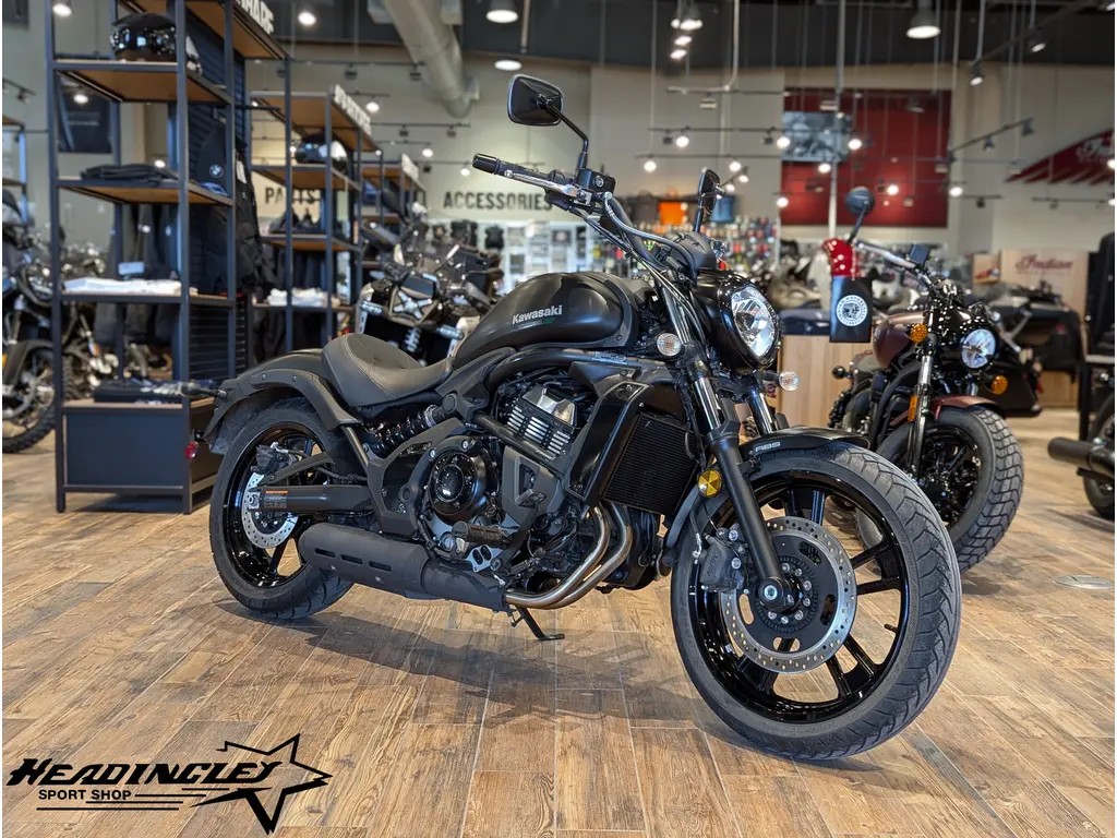 2024 Kawasaki Vulcan S // Metallic Flat Spark Black