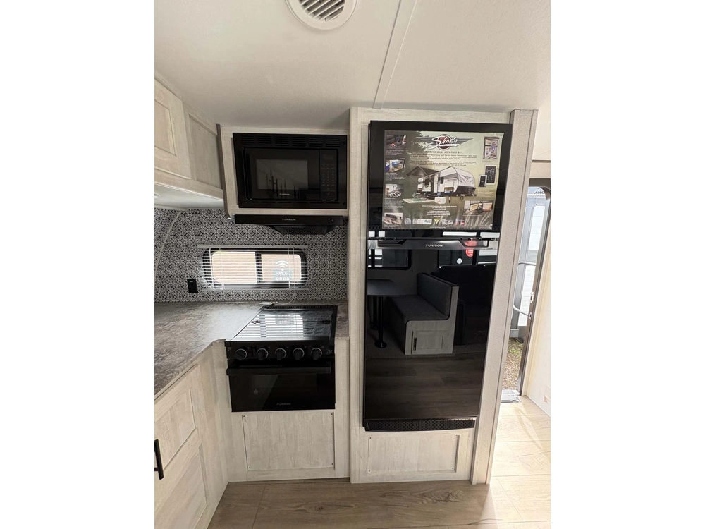 Coachmen Shasta 25 Fk 2024 alt