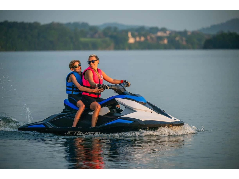2026 Yamaha Jetblaster 2up alt