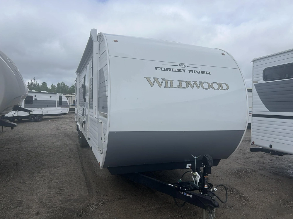 Forest River Wildwood 32bhds 2026 alt