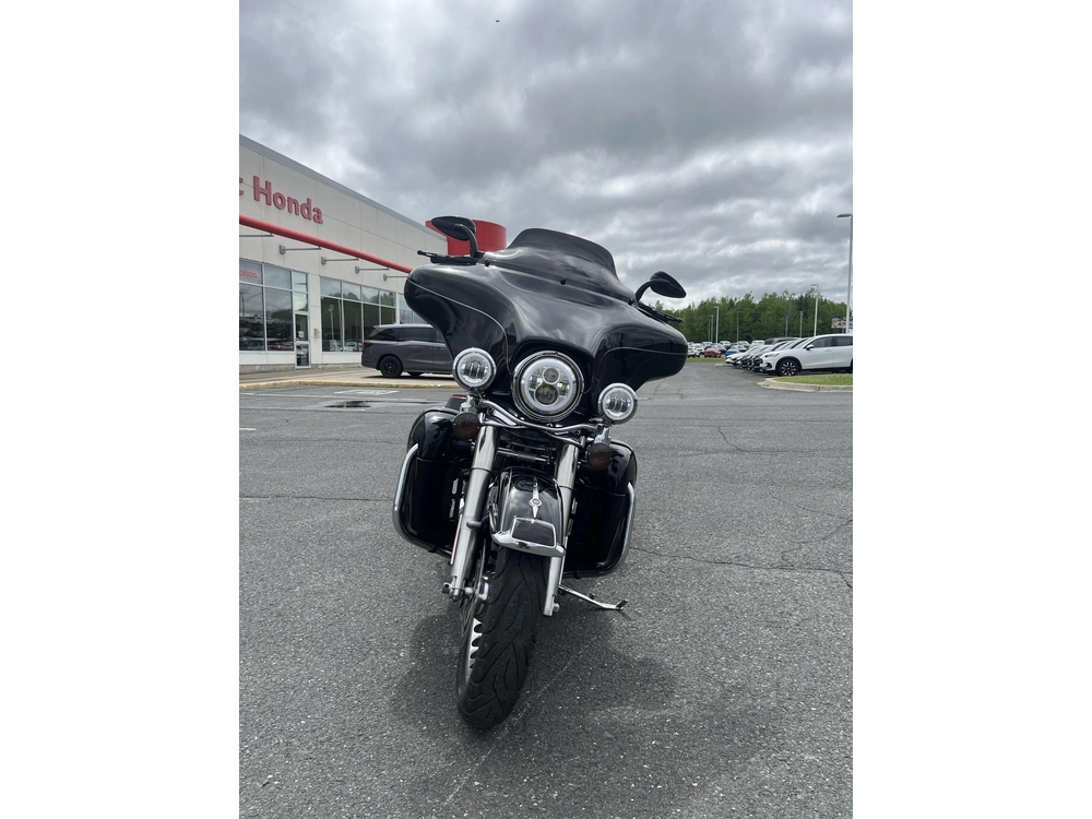 Harley-davidson Electra Glide Ultra Limited 2011 alt