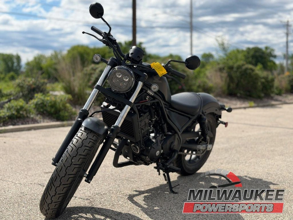 2026 Honda Rebel 300 E-clutch alt