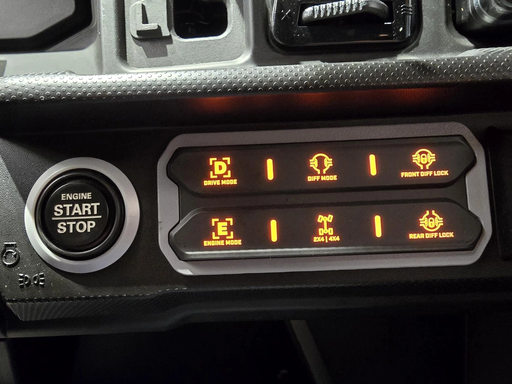 2026 Brp Defender Limited Cab Hd11 alt