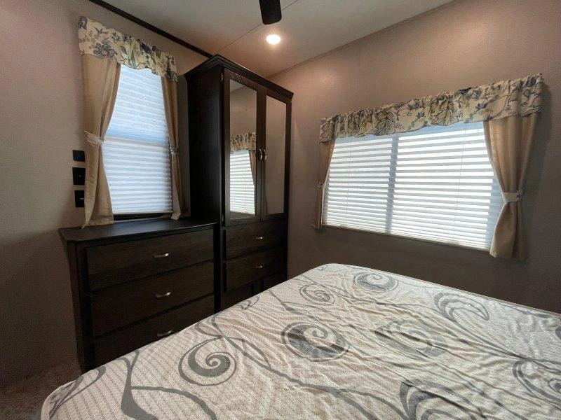 Keystone Rv Residence 40mbnk 2019 alt