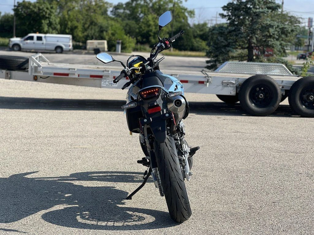 2026 Suzuki Dr-z4sm alt