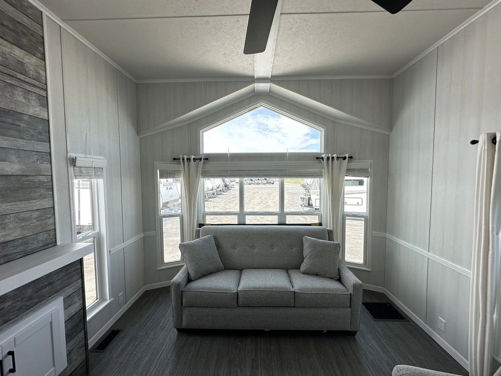Woodland Park Terra Nova Tc336c 2025 alt