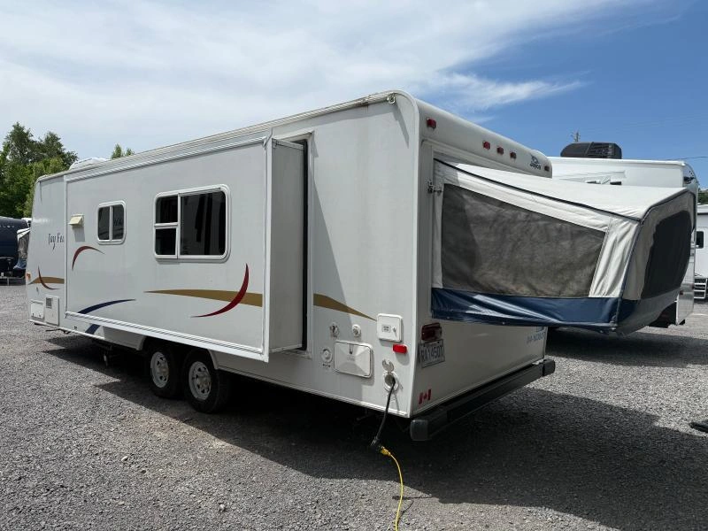 2006 Jayco Jay Feather 25e alt