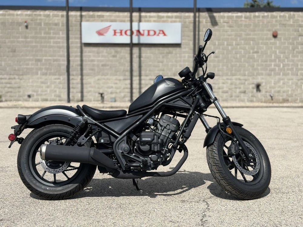 2026 Honda Rebel 300 E-clutch alt