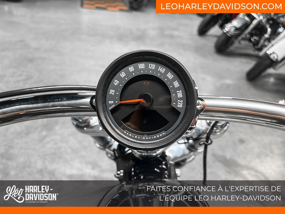 Harley-davidson Fxbr Breakout 2025 alt