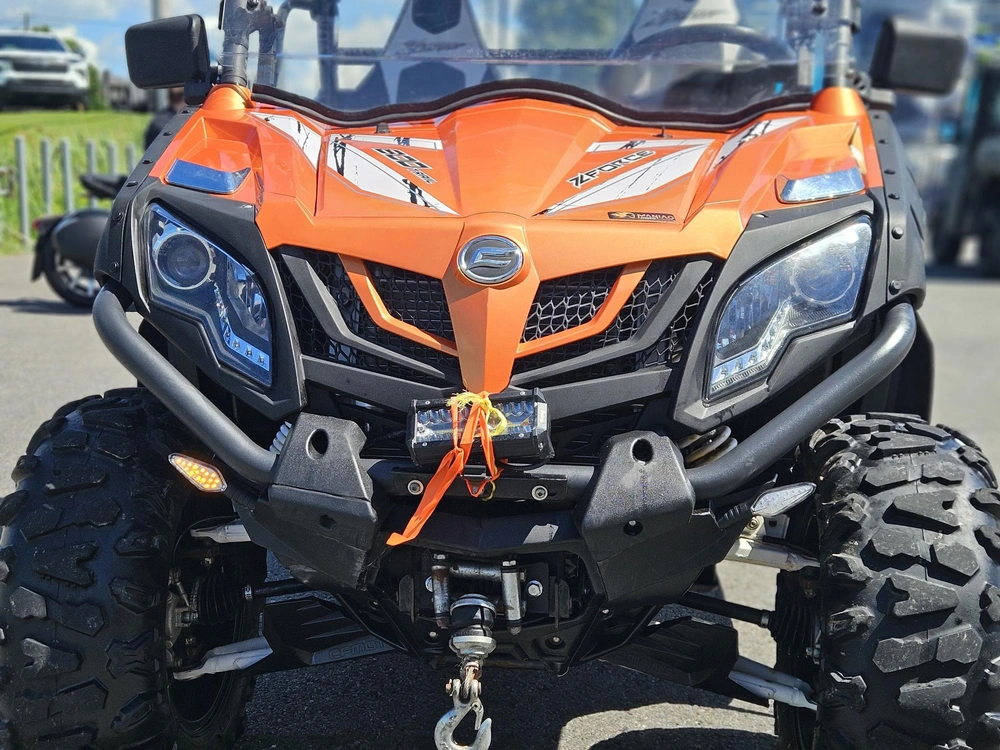 2019 Cfmoto Zforce 800 alt