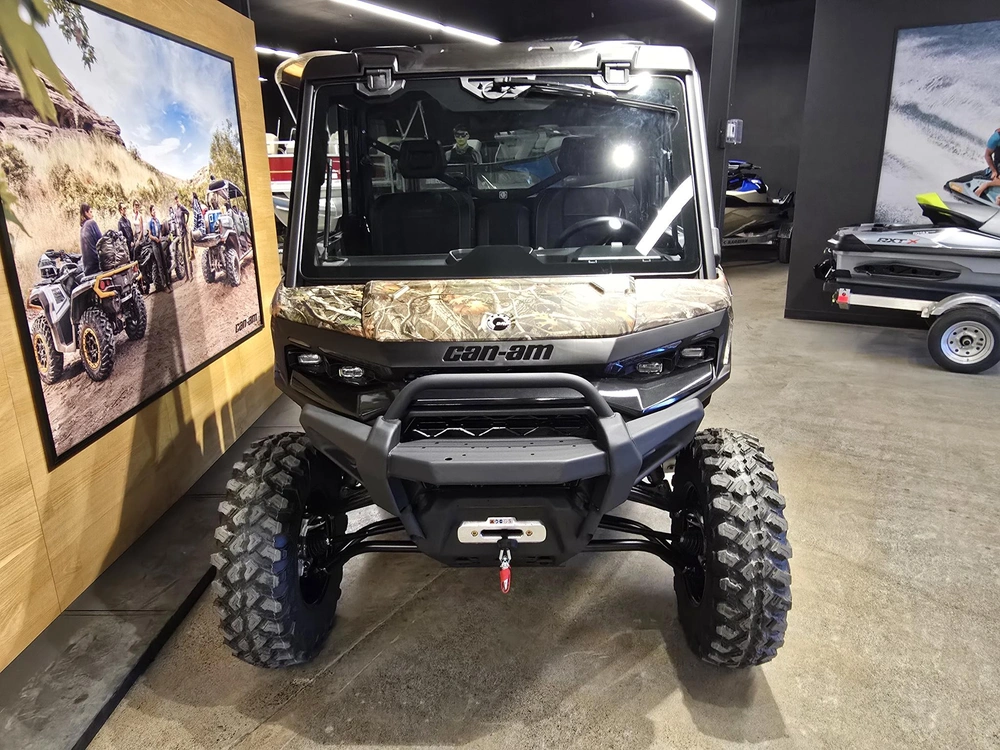 2026 Brp Defender Limited Cab Hd11 alt