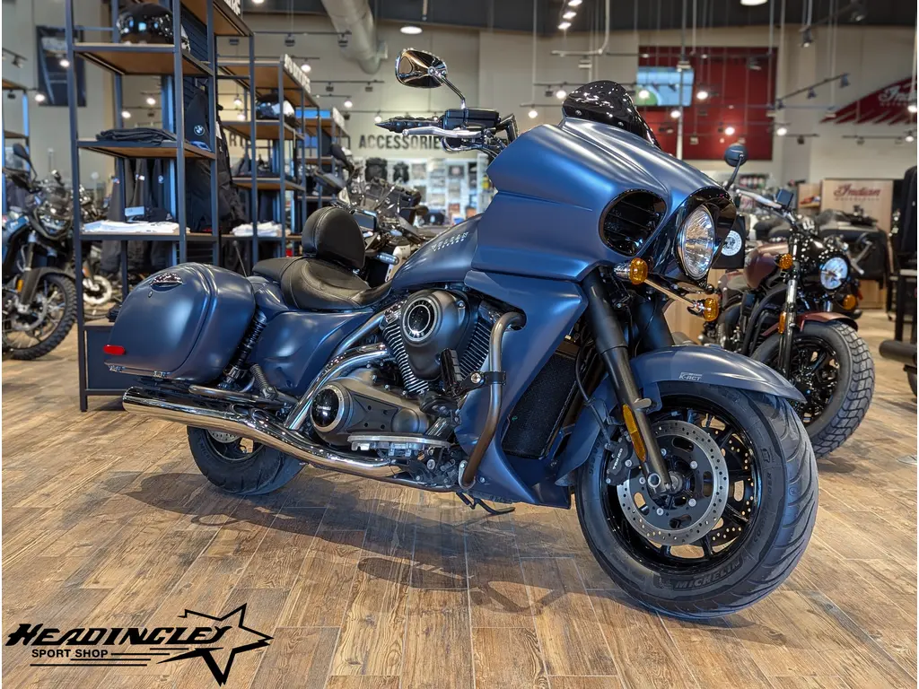 2024 Kawasaki Vulcan 1700 Vaquero // Metallic Matte Twilight Blue 