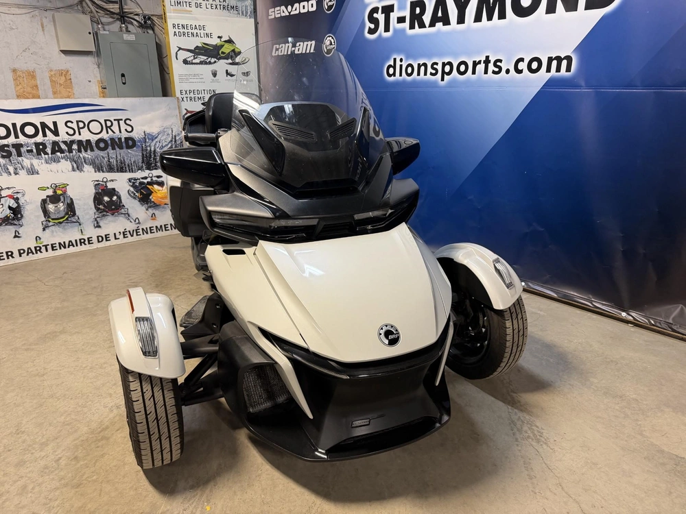 Crestliner Spyder Rt Limited 2021 alt
