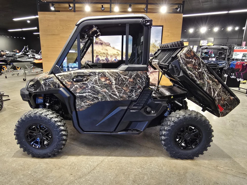 2026 Brp Defender Limited Cab Hd11 alt
