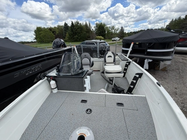 2018 Legend Boats 15 Angler alt