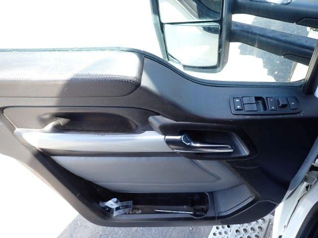 Kenworth W990 2023