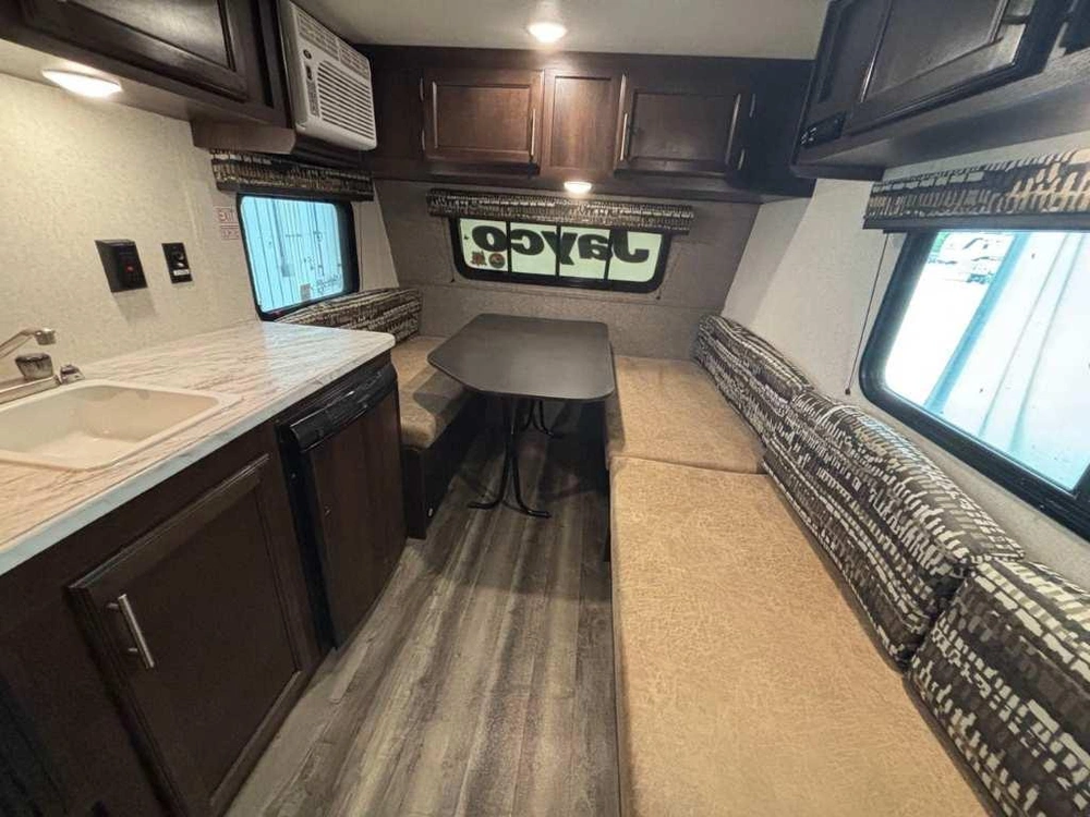 Jayco Jay Flight Slx 145rb 2019 alt