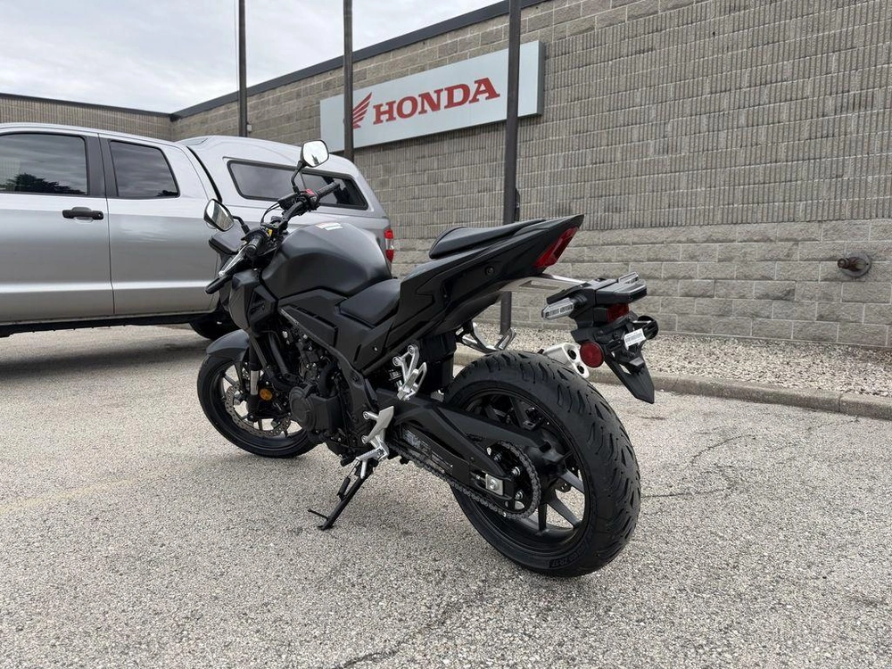 2025 Honda Cb500f alt