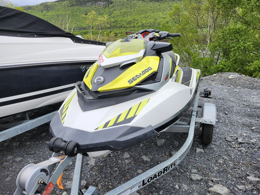 2016 Sea-doo Rxp-x alt