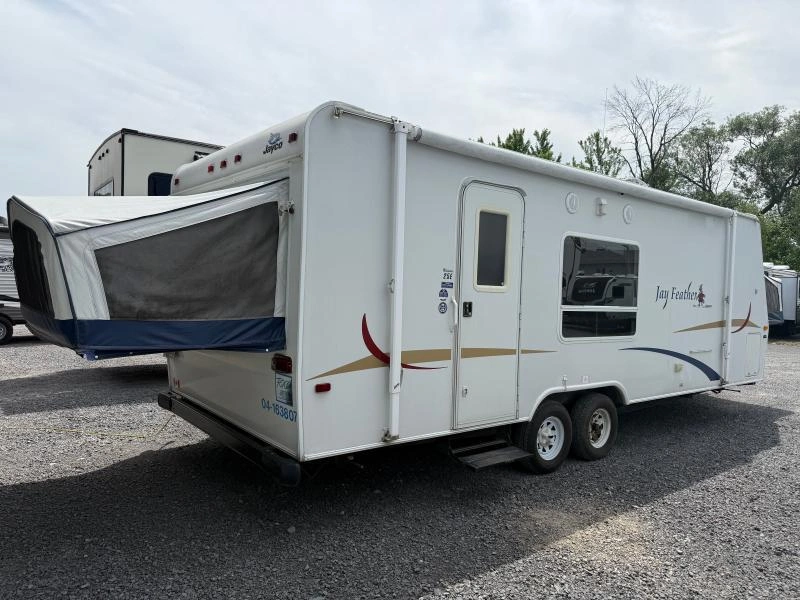 2006 Jayco Jay Feather 25e alt