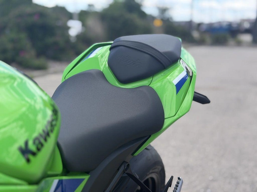 2026 Kawasaki Ninja Zx-10r alt