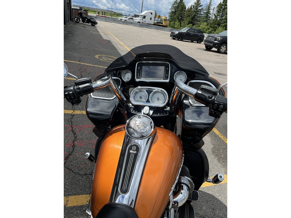 Harley-davidson Roadglide Fltrx 2015 alt