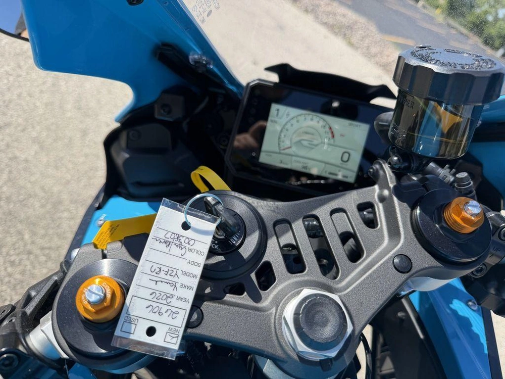2026 Yamaha Yzf-r7 alt