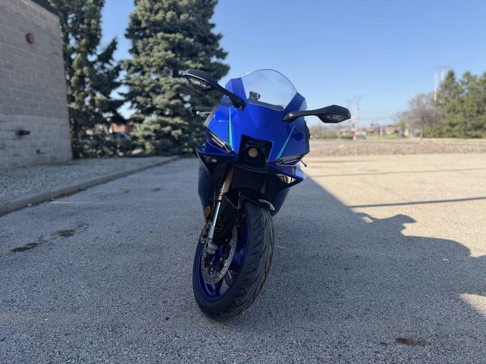 2026 Yamaha Yzf-r9 alt
