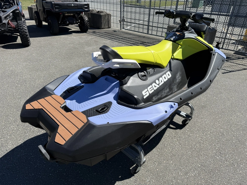 2024 Sea-doo Spark Trixx 3up Audio alt