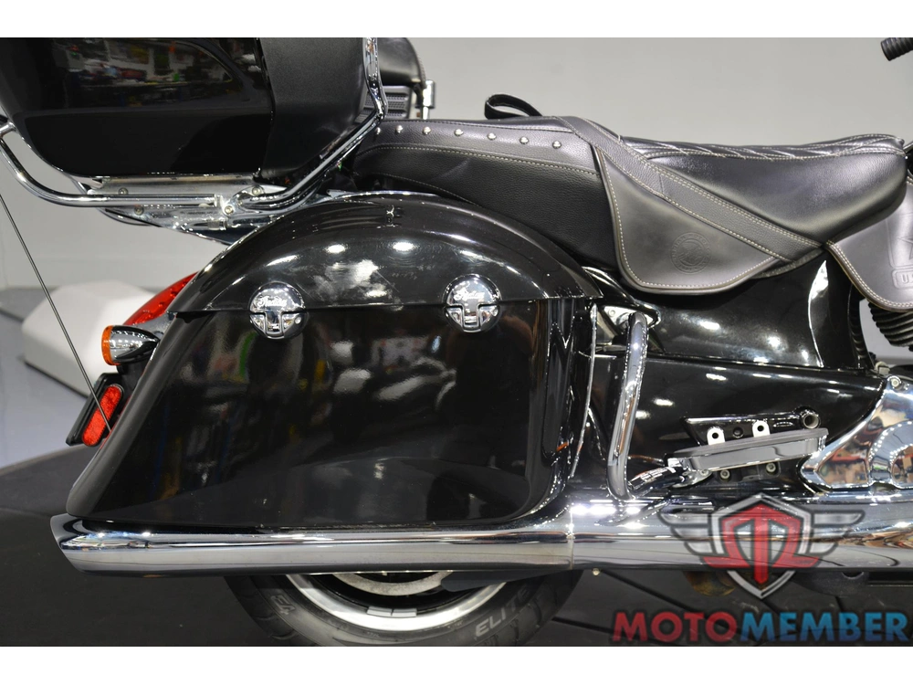 2019 Indian Motorcycle Roadmaster alt