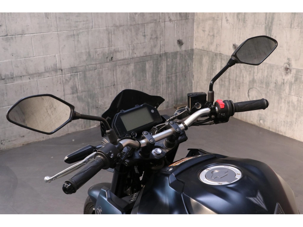 2022 Yamaha Mt-03 alt