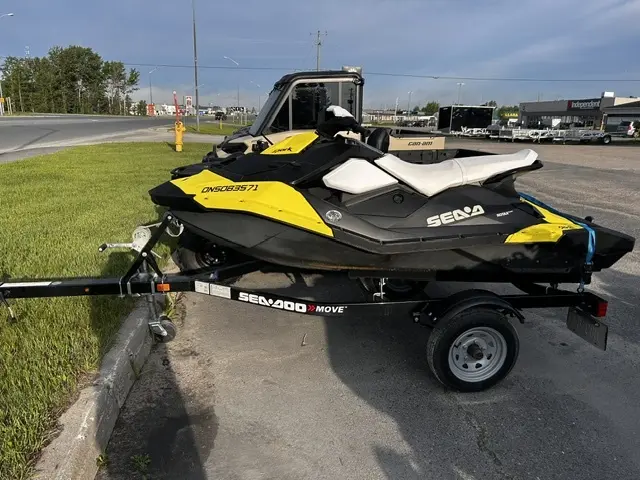 2015 Sea-Doo Spark 3UP IBR