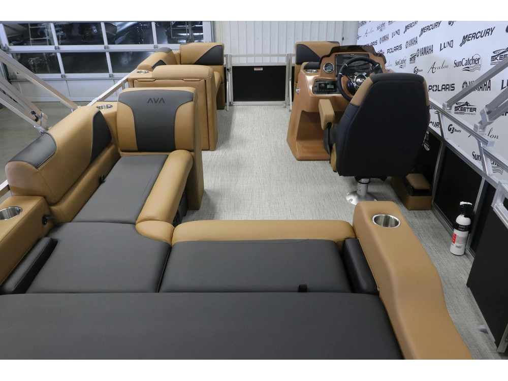 2026 Avalon Venture 2180 Vrb + Yamaha 70 Hp alt