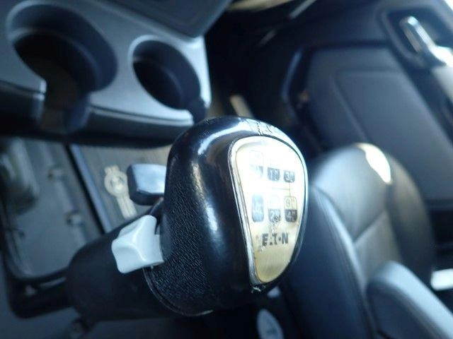 Kenworth W990 2023
