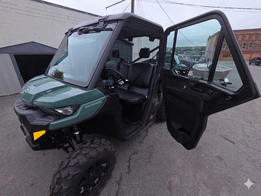 2026 Can-am Defender Dps Cab Hd10