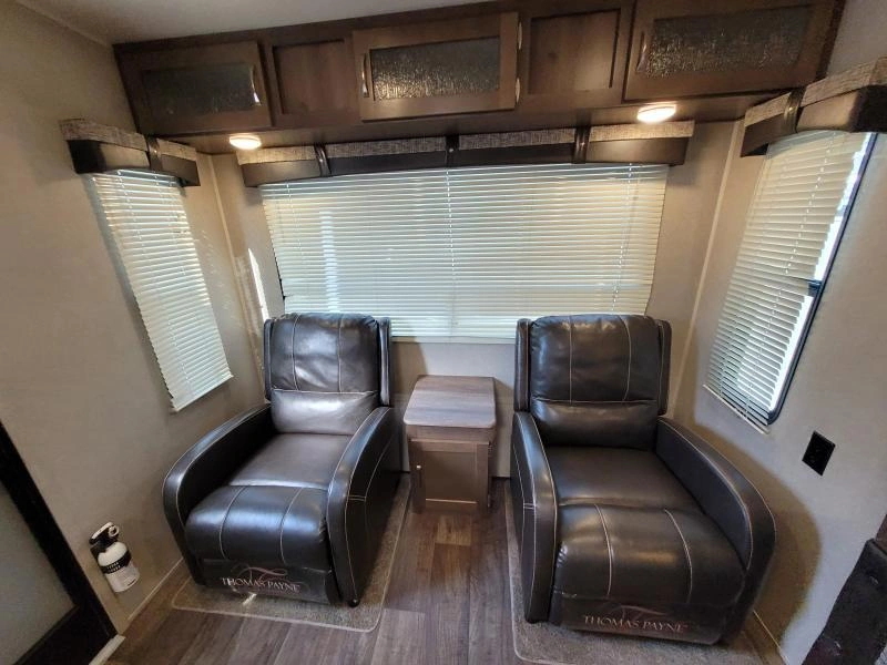 Palomino Puma 253fbs 2018 alt