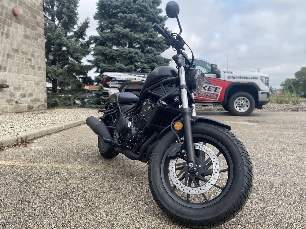 2026 Honda Rebel 500 alt