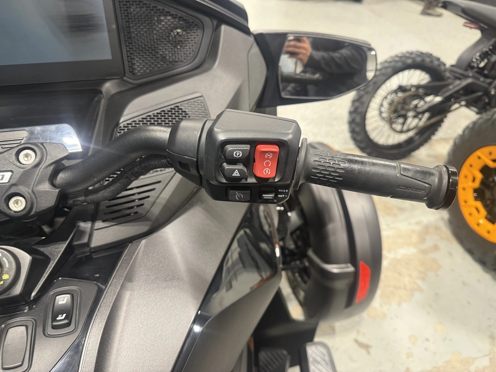 2024 Can-am Rt Limited 000g1rd00 alt