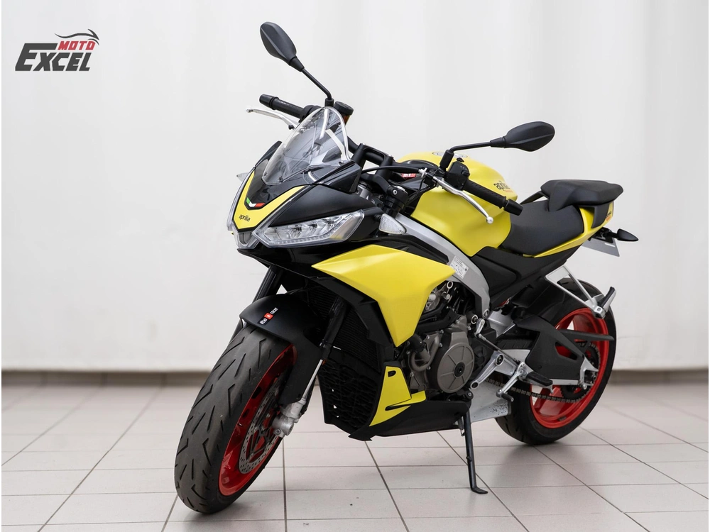 2021 Aprilia Tuono 660 alt
