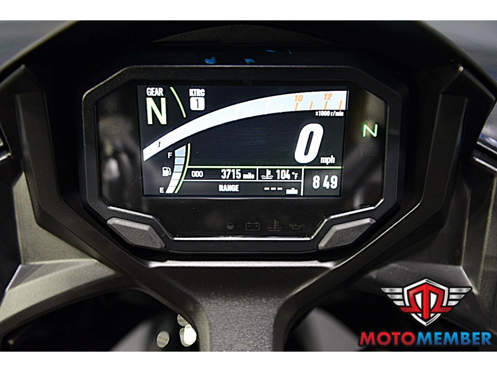 2025 Kawasaki Ninja® 650 alt