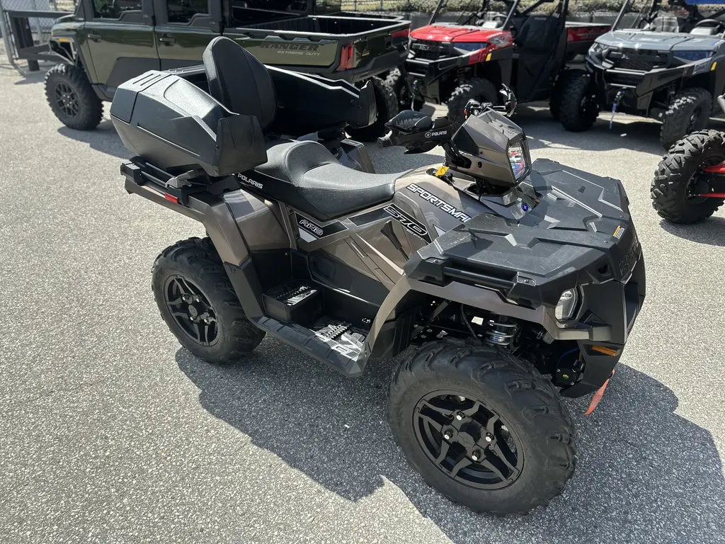 2022 Polaris 570 Touring Premium