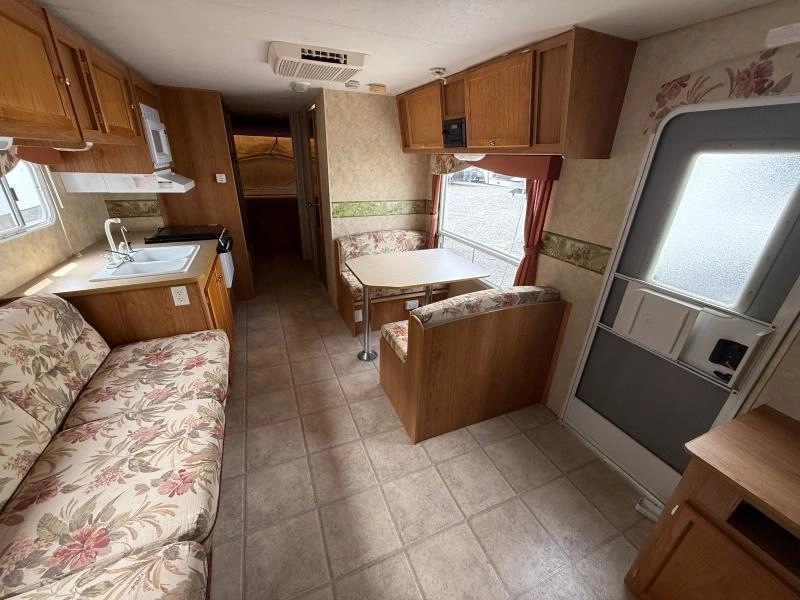 2006 Jayco Jay Feather 25e alt