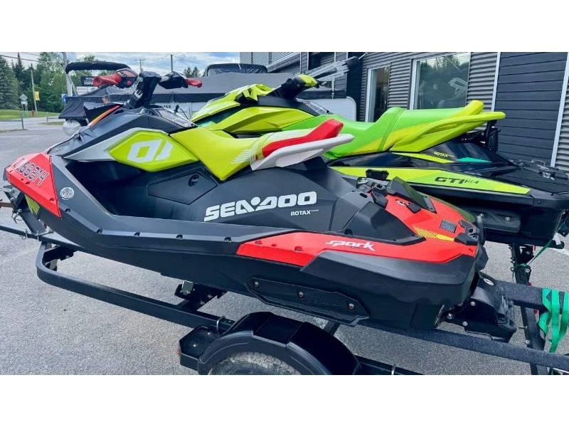 Sea-doo Spark Trixx 2up 2020 alt