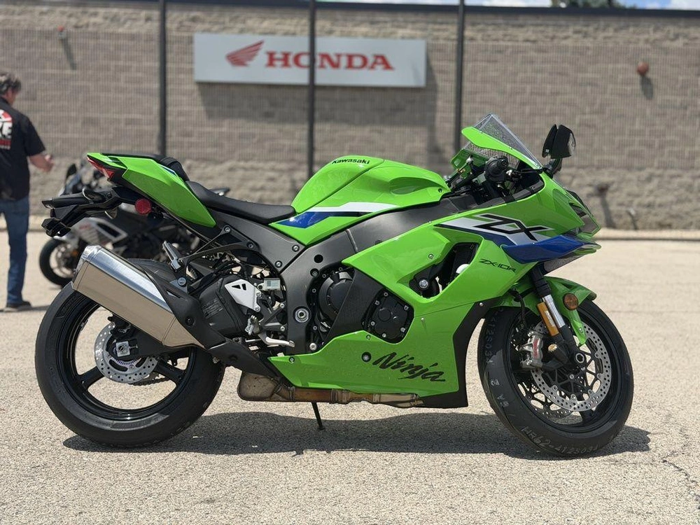 2026 Kawasaki Ninja Zx-10r alt