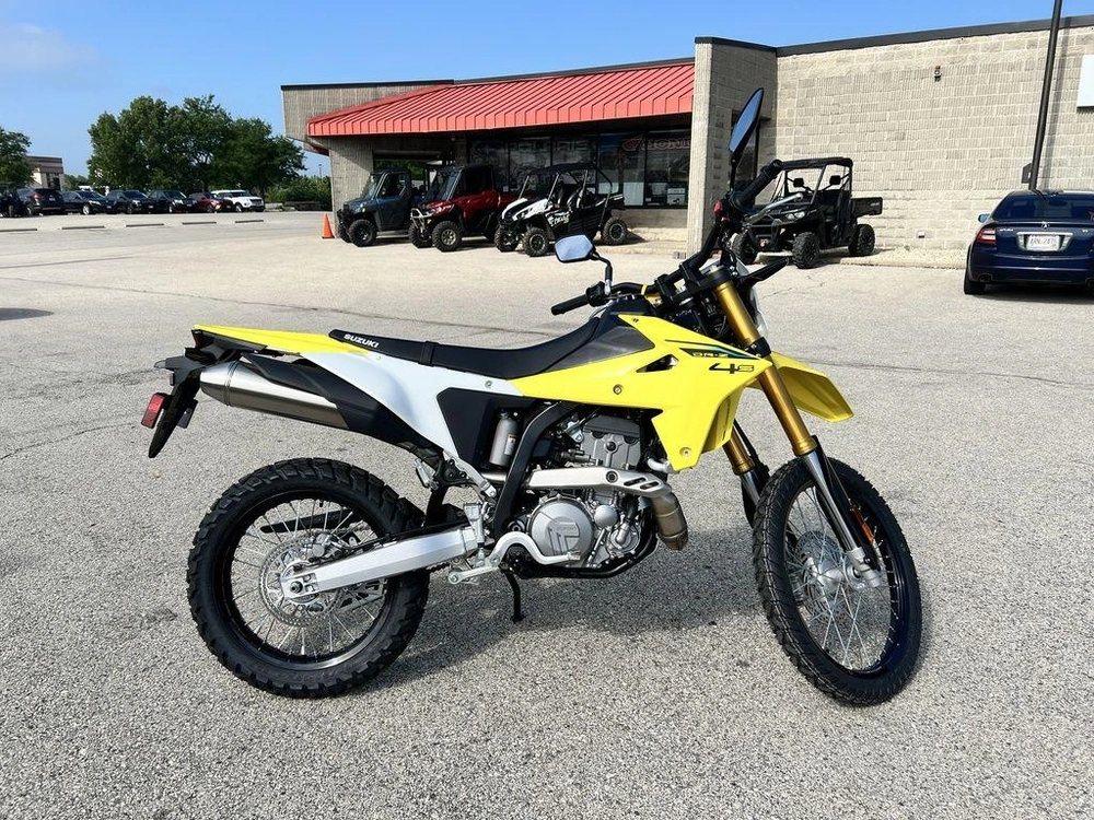2025 Suzuki Dr-z4s alt